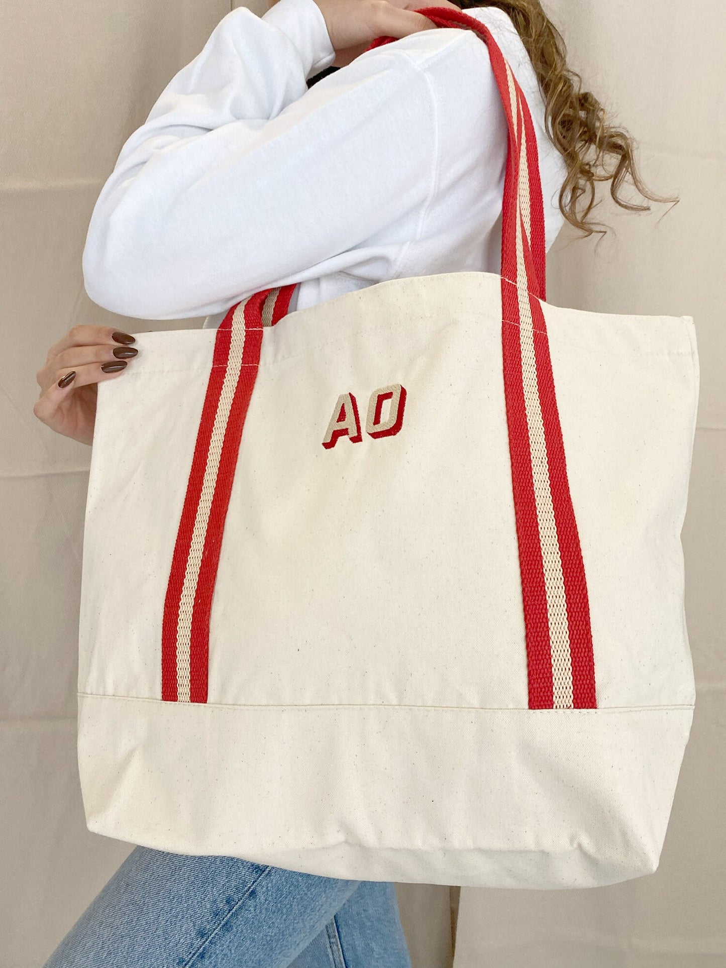 Embroidered Logo Tote: Custom Organic Cotton Canvas Boat Bag