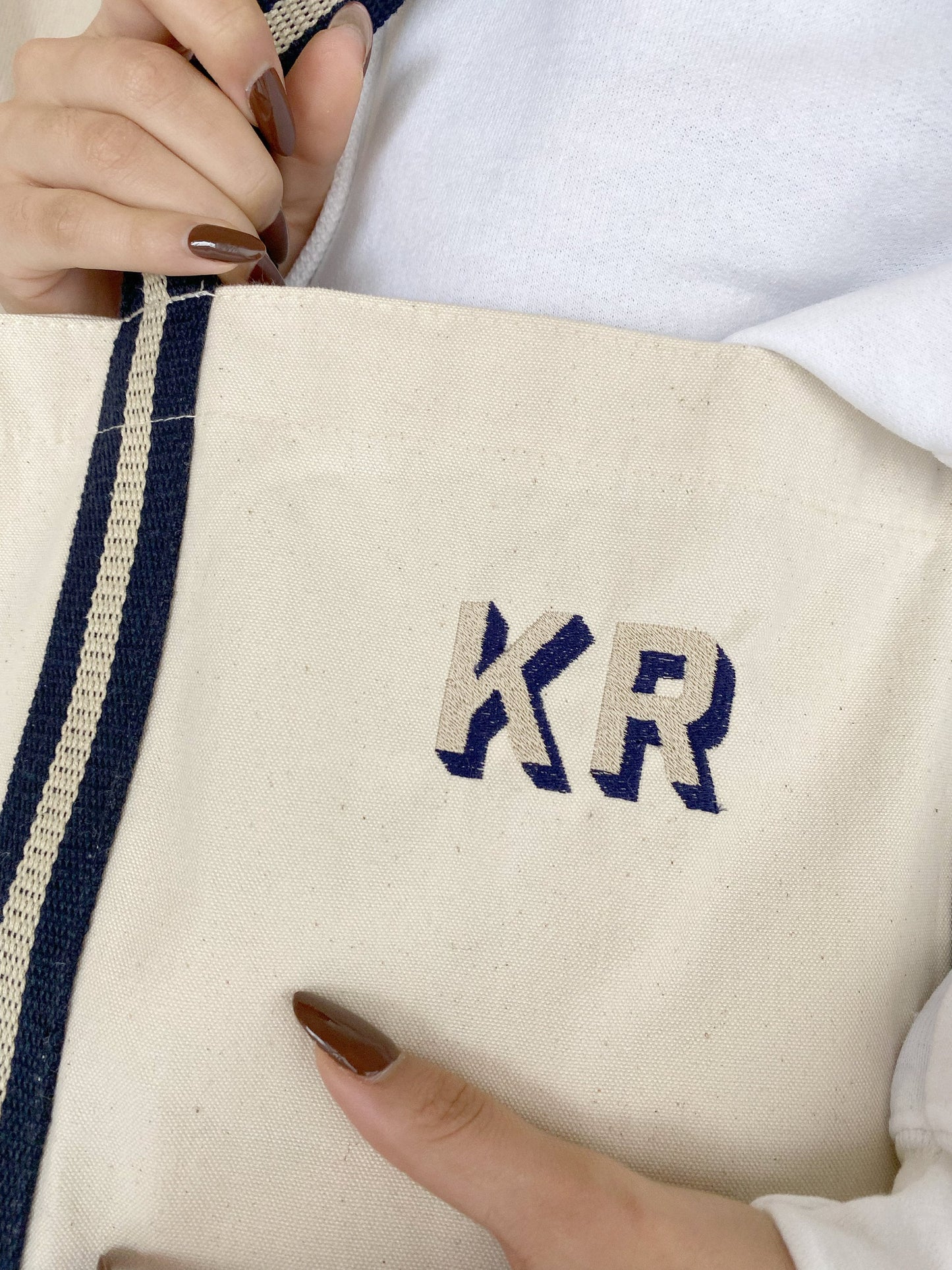 Embroidered Logo Tote: Custom Organic Cotton Canvas Boat Bag