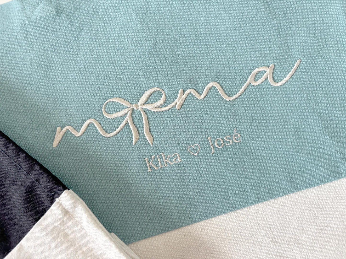 Embroidered Organic Cotton Tote Bag: Personalized Mama & Bow Design