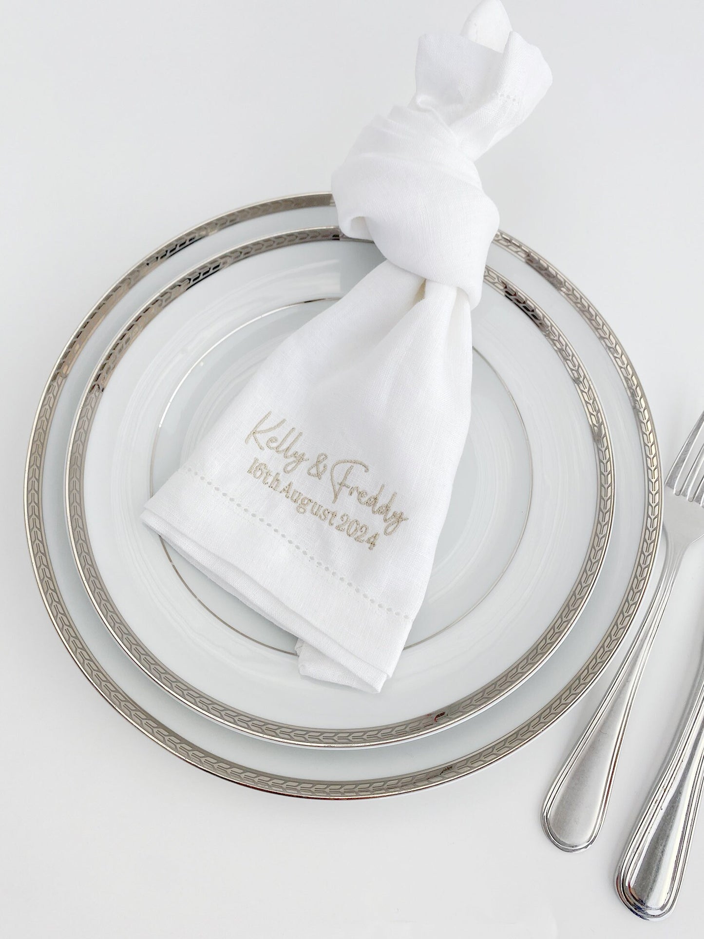 Custom Linen Napkin with Embroidered Monogram | Ideal for Weddings, engagements and Housewarming Gifts