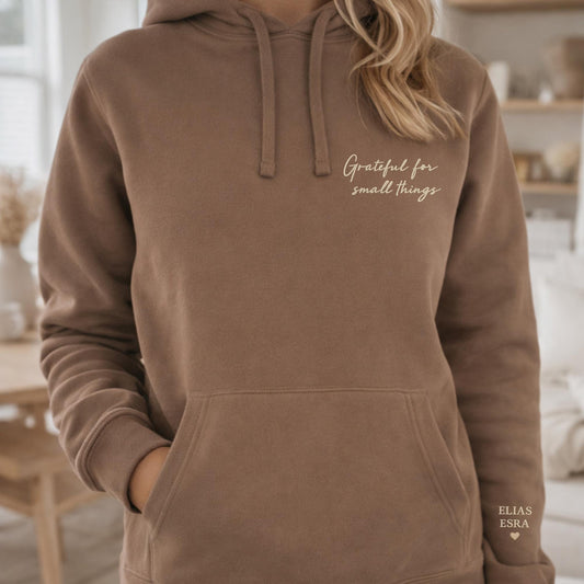 Custom Embroidered Mum Hoodie: Personalized Kids Names, Heart Sleeve