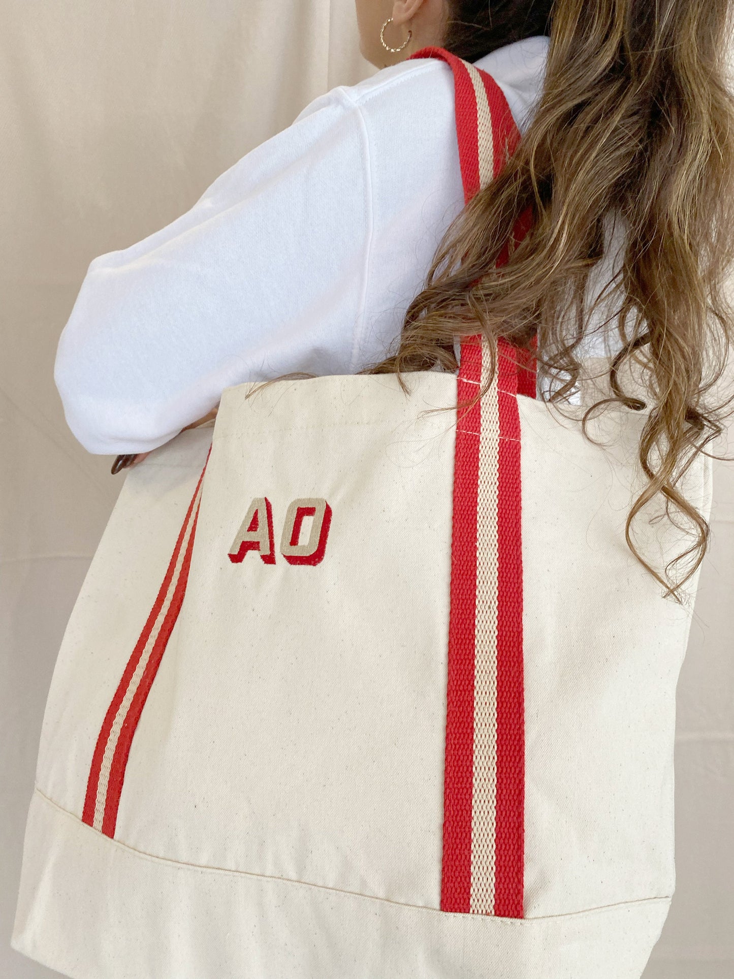 Embroidered Logo Tote: Custom Organic Cotton Canvas Boat Bag