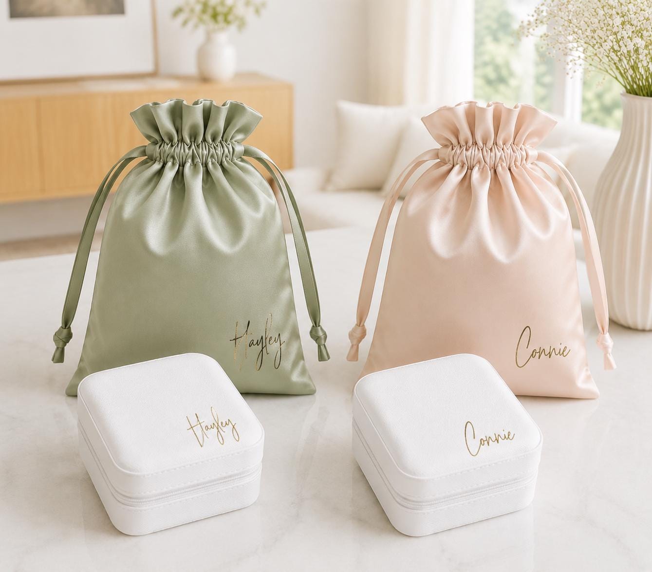 Custom Travel Jewelry Box, Personalized Faux Leather Case, Bridesmaid Gift, small Name Box