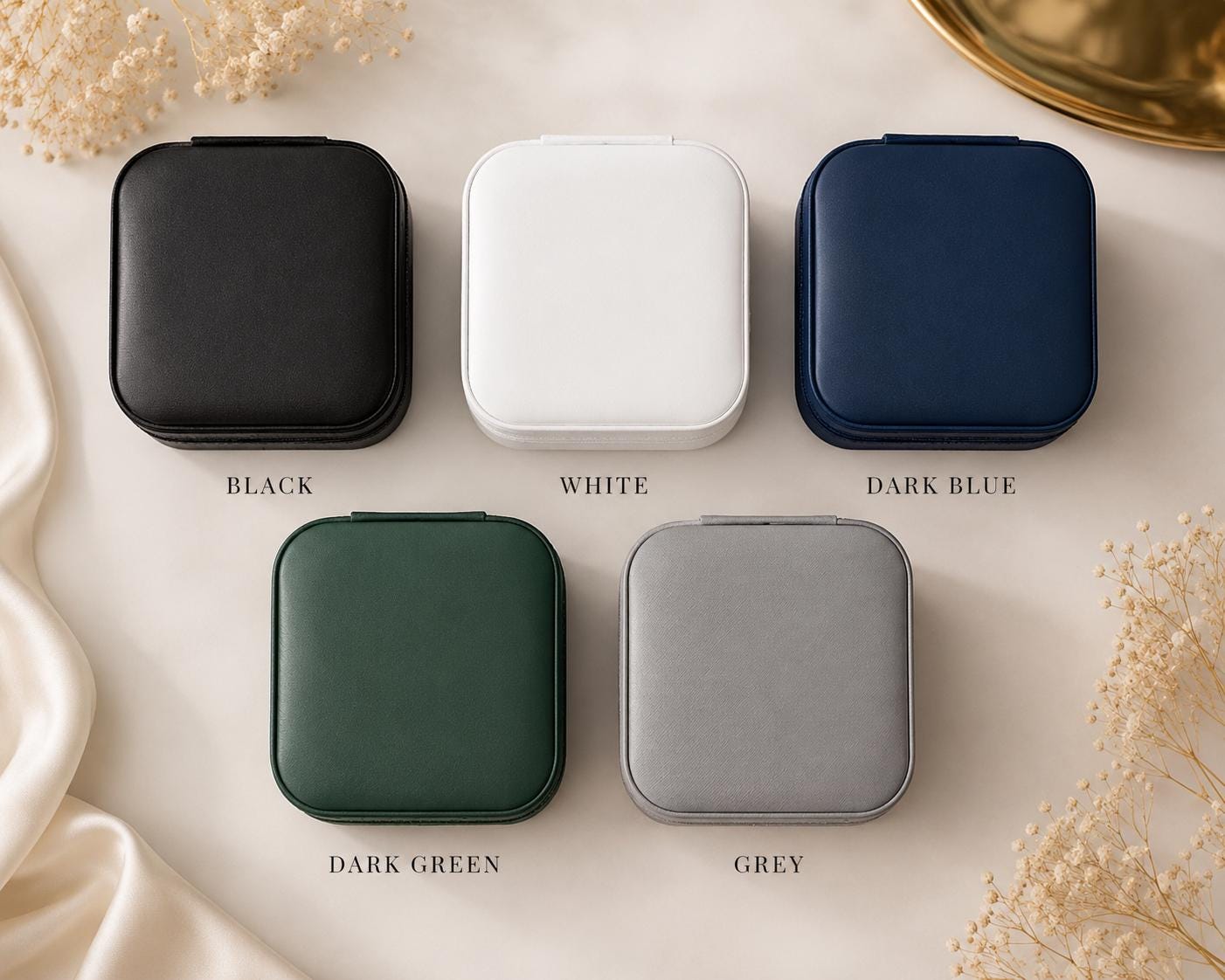 Custom Travel Jewelry Box, Personalized Faux Leather Case, Bridesmaid Gift, small Name Box