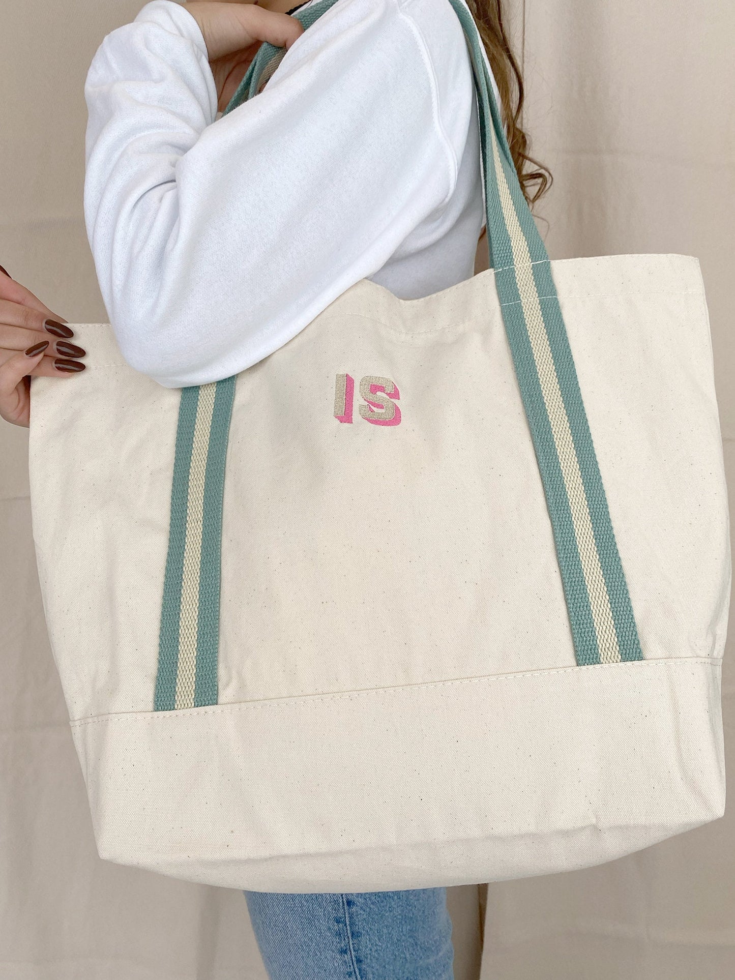 Embroidered Logo Tote: Custom Organic Cotton Canvas Boat Bag